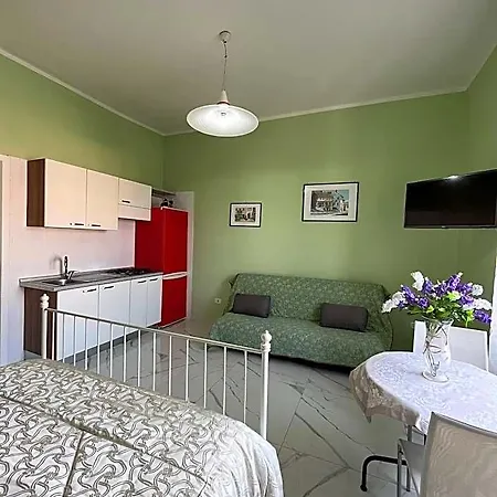 Pompeii's Treasures Bed & Breakfast 3*