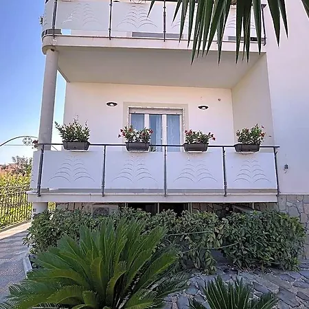Bed & Breakfast Pompeii's Treasures 3*